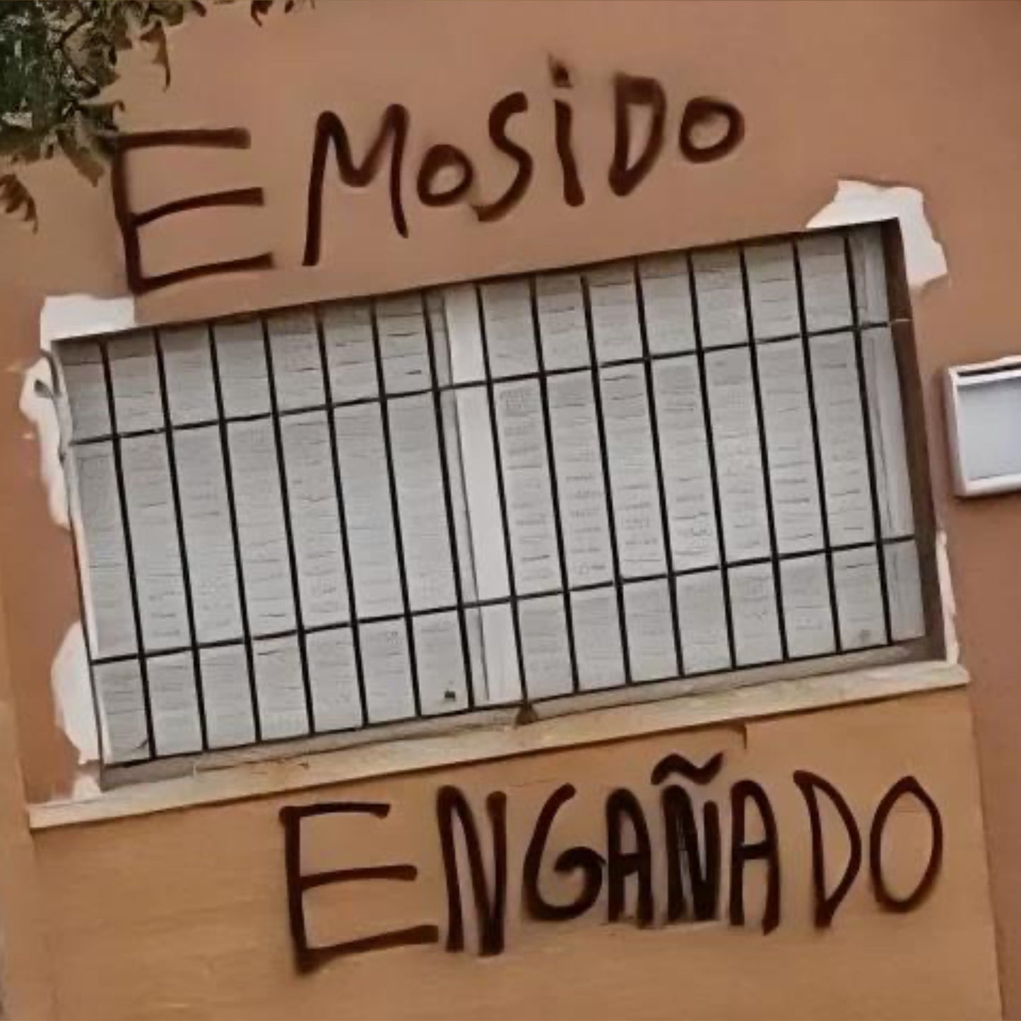 emosido engañado